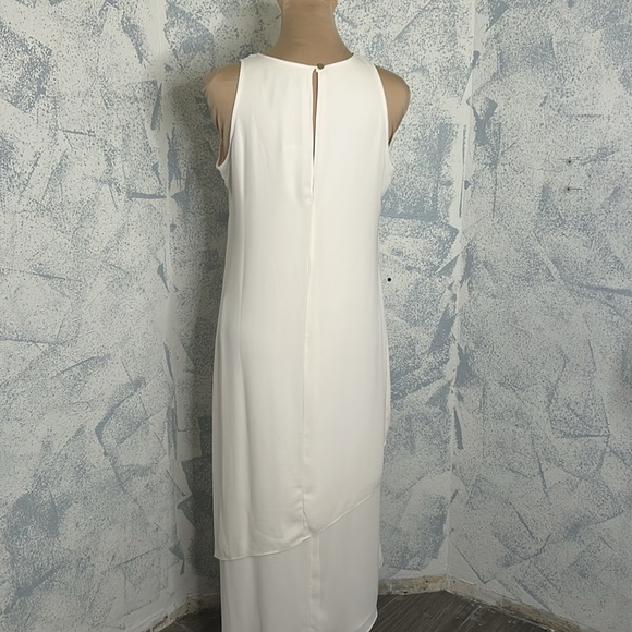 White House Black Market White Asymmetrical Dress size 0 - Picture 7 of 8